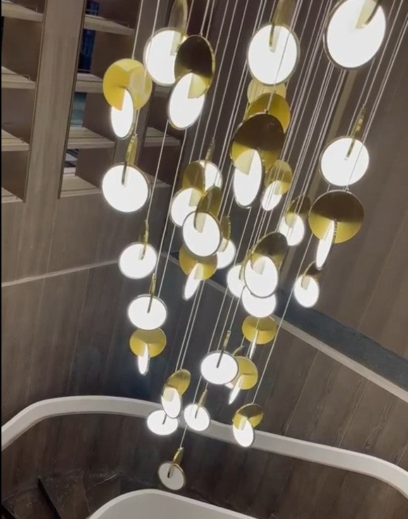 Mövenpick Otel İstanbul — Galeri Boşluğu